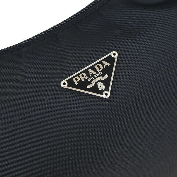 Prada Black Nylon Handbag 16 125615 - Picture 4 of 10